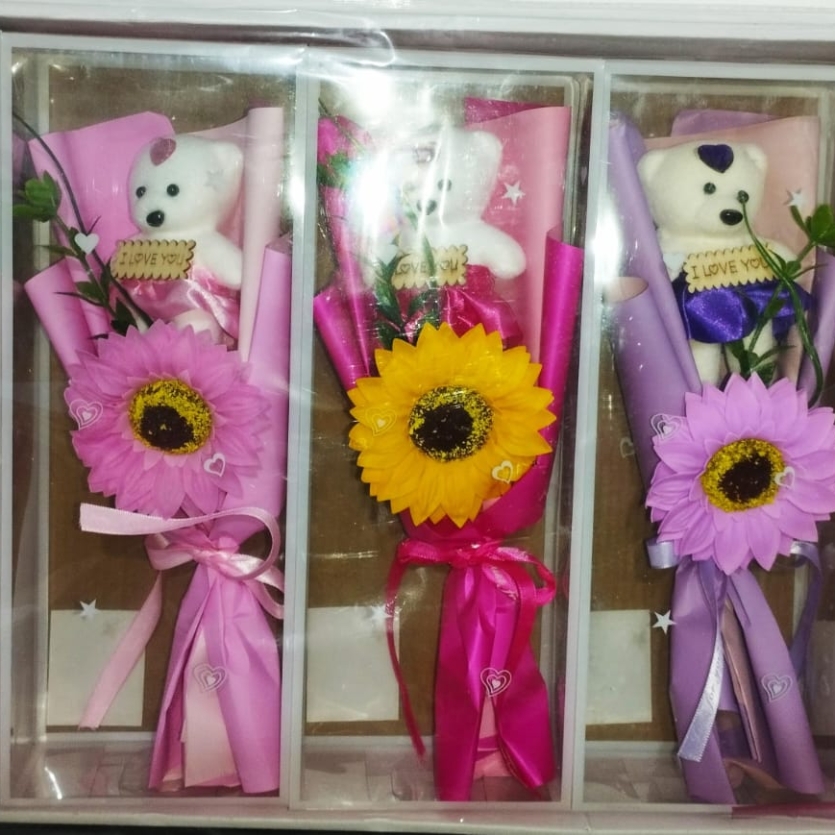 Buquê de Flores Girassol com Urso de Pelúcia – Kit Presente