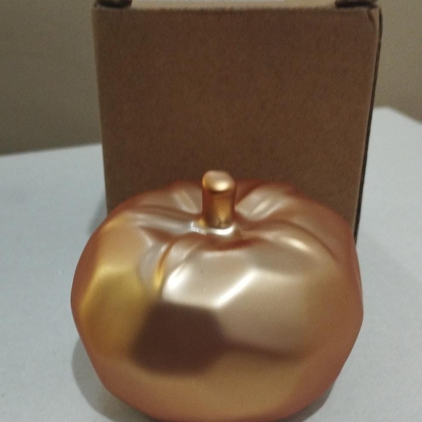 Enfeite Decorativo tomate Dourado