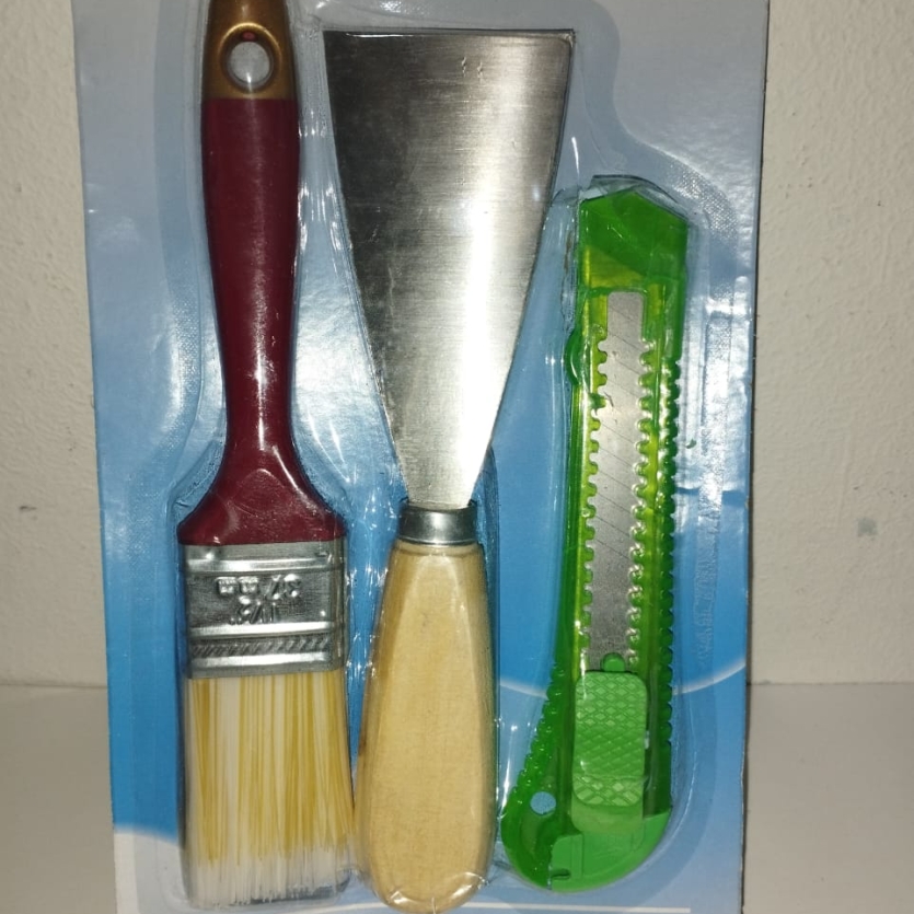 Kit de Pintura 3 Peças – Pincel, Espátula e Estilete